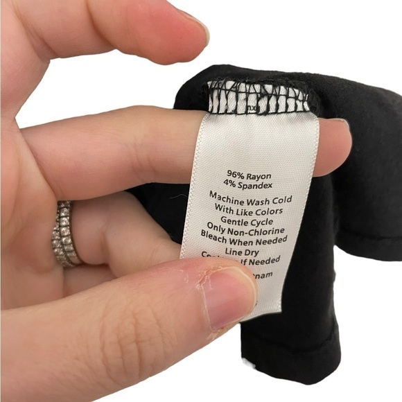 Talbots Black Draped Neckline Minimalistic Staple Black Blouse Medium - Picture 4 of 4